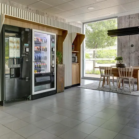 Hotel Reims 2*