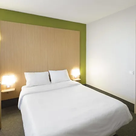 Reims Otel 2*