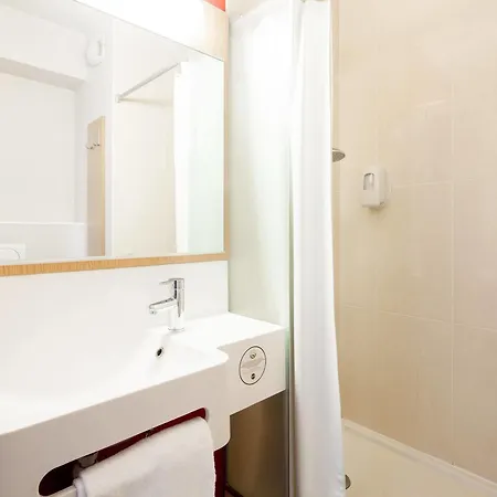 Reims Hotel Bezannes