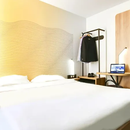 Reims Hotel 2*